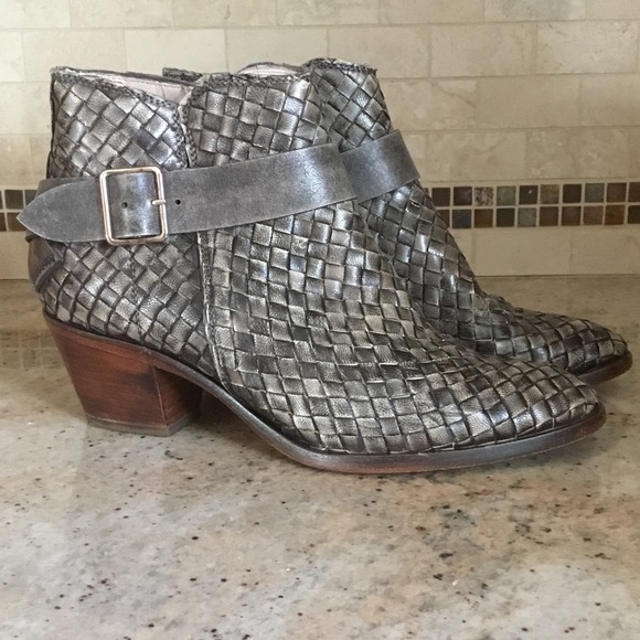 Pons Quintana Leather Woven Buckle Booties - Picture 2 of 14